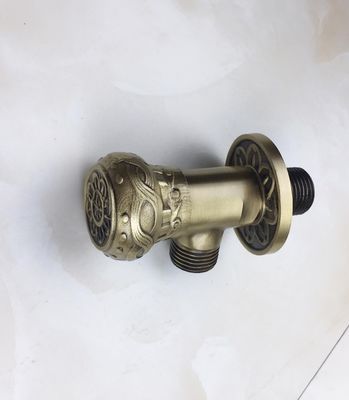 Modern Design 1/2 Brass Angle Valve for Home or Hotel Use in Wash Basins
